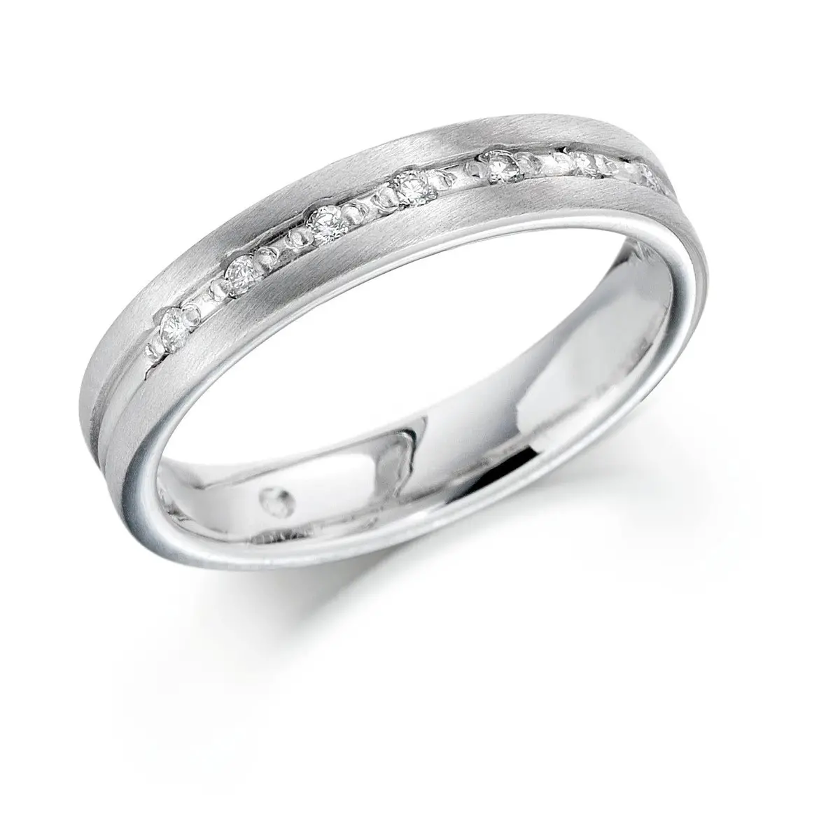 18Ct White Gold Round Brilliant Cut Diamond Set Band 1