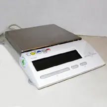 Mettler Toledo B1302 Toploading Balance 1