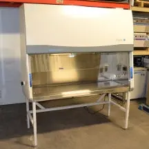 Labconco Purifier Logic Series Bio Safety Cabinet 1