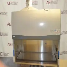 Labconco Purifier Logic Series Bio Safety Cabinet 1