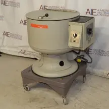 Iec Model 2K Centrifuge 1