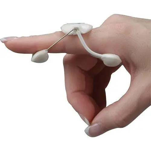Spring Finger Extension Splint, Size D 1
