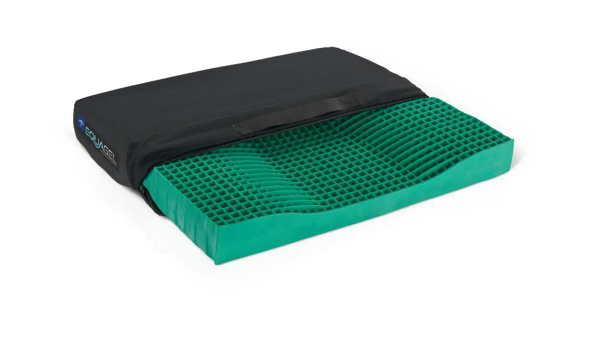 Equagel Contour Cushion, 18" X 18" 1