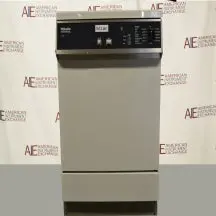 Miele G7883 Front-Loading Glassware Washer 1