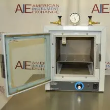 Fisher Isotemp 280A Vacuum Oven 1
