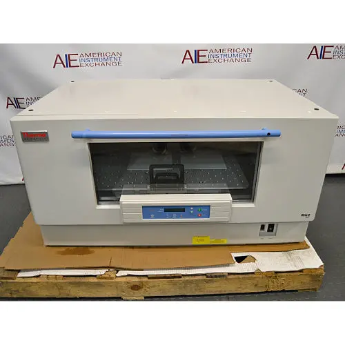 Thermo Maxq 8000 Incubated Shaker With Stand 1