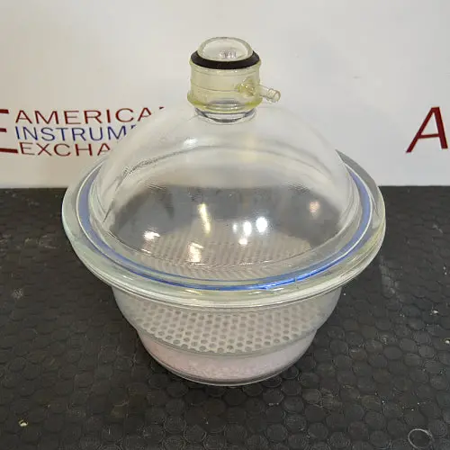 Wheaton Vacuum Desiccator 1