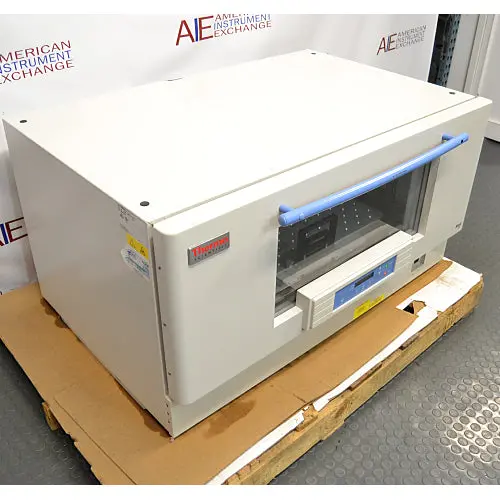 Thermo Maxq 8000 Incubated Shaker With Stand 2