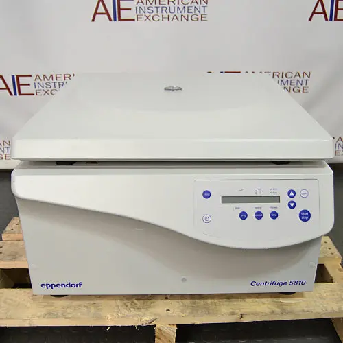 Eppendorf 5810 Benchtop Centrifuge 1