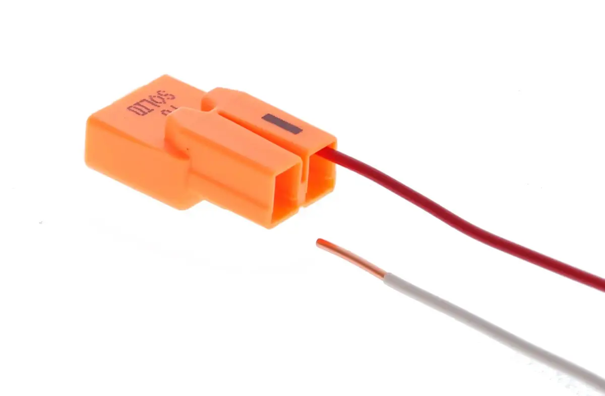 Ideal 30-682 Power Plug Luminaire Disconnects 18 Awg With Push-In Technology 6