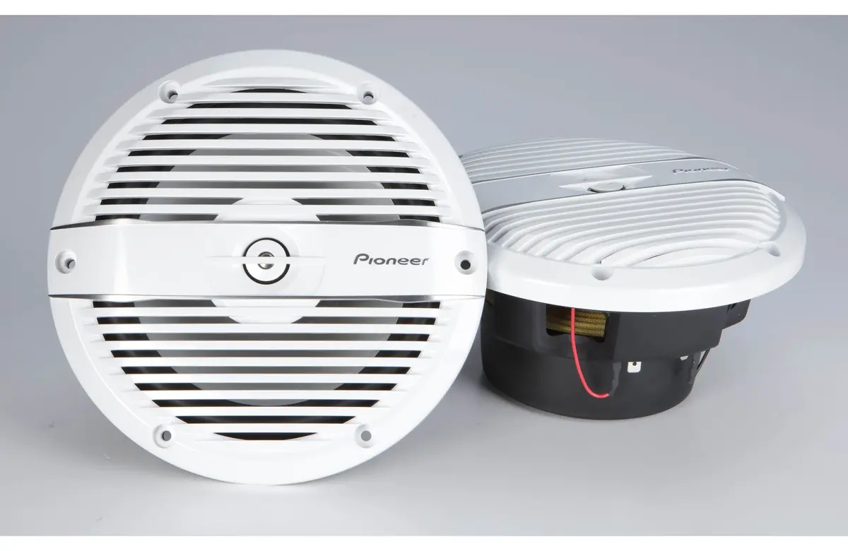 Pioneer Ts-Me770fc 7.7" Full Range Marine Speakers (Classic Grilles) 1